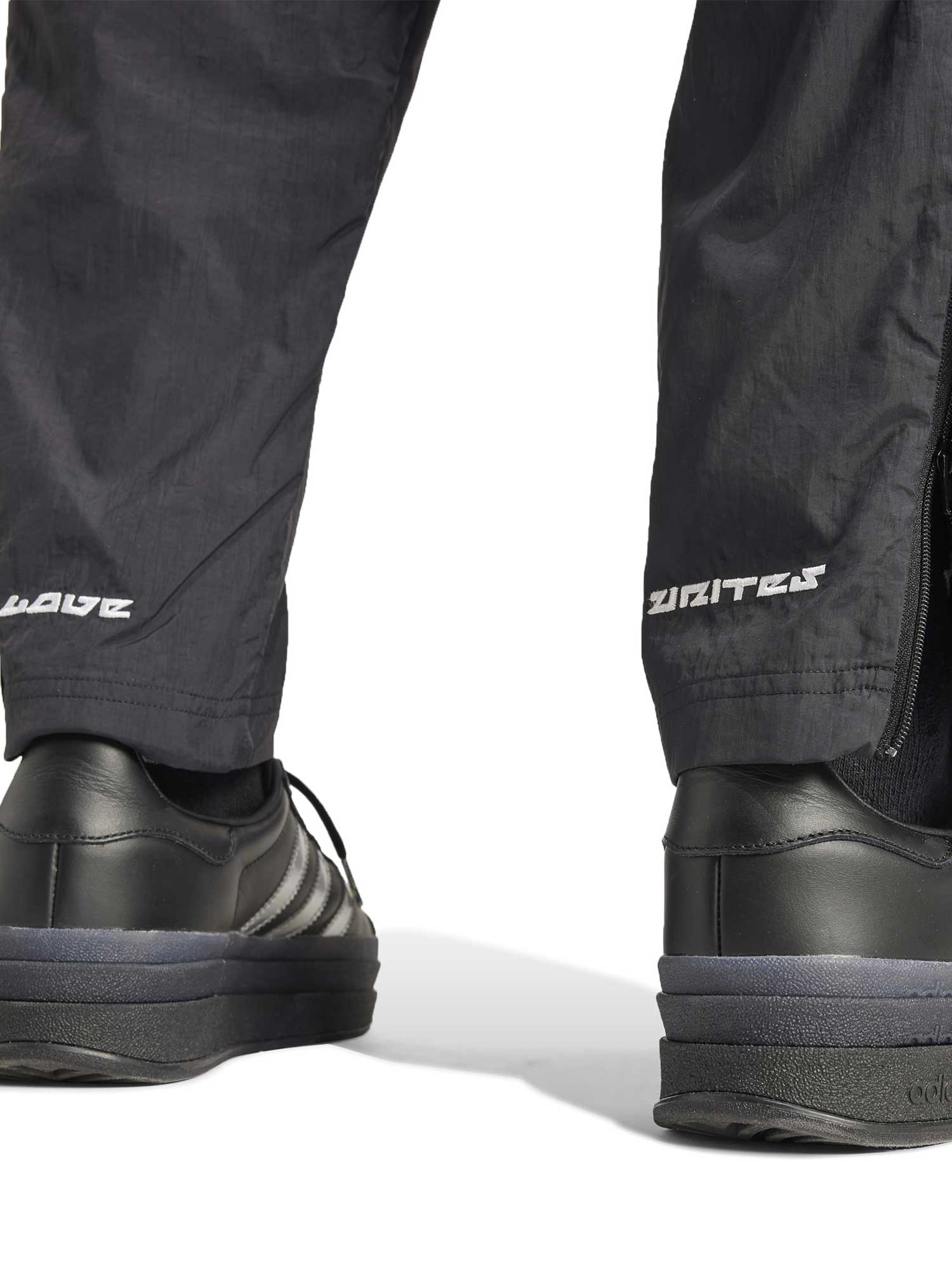 ADIDAS SPORTSWEAR Спортно долнище Pride Tiro