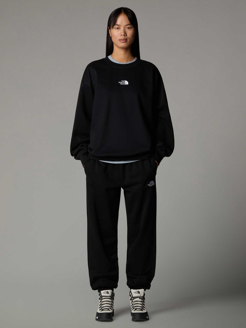 THE NORTH FACE Блуза W ESSENTIAL CREW