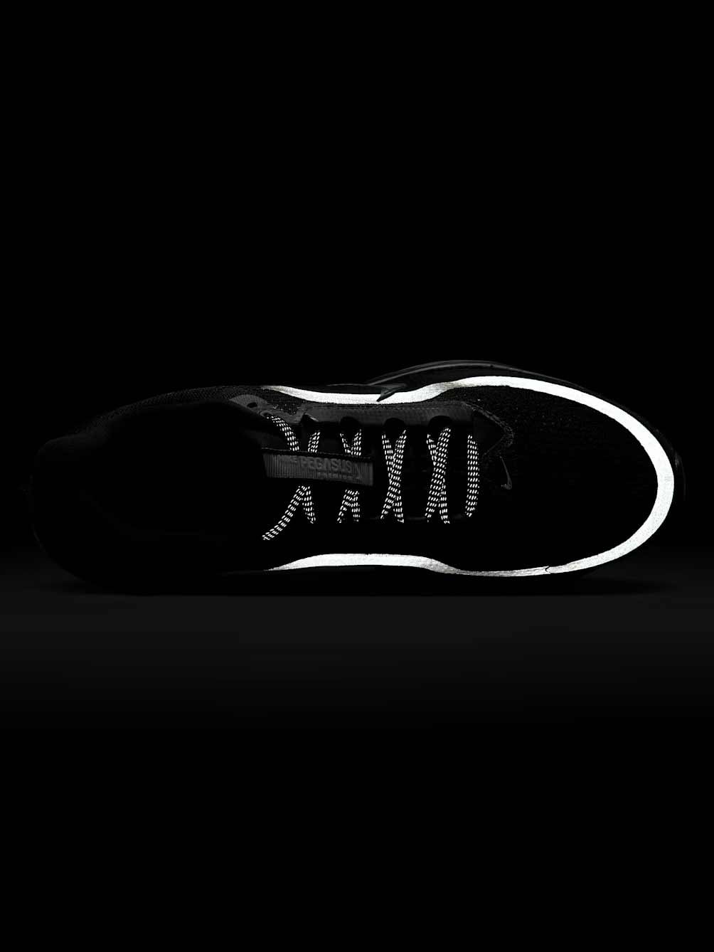 NIKE Обувки PEGASUS PREMIUM