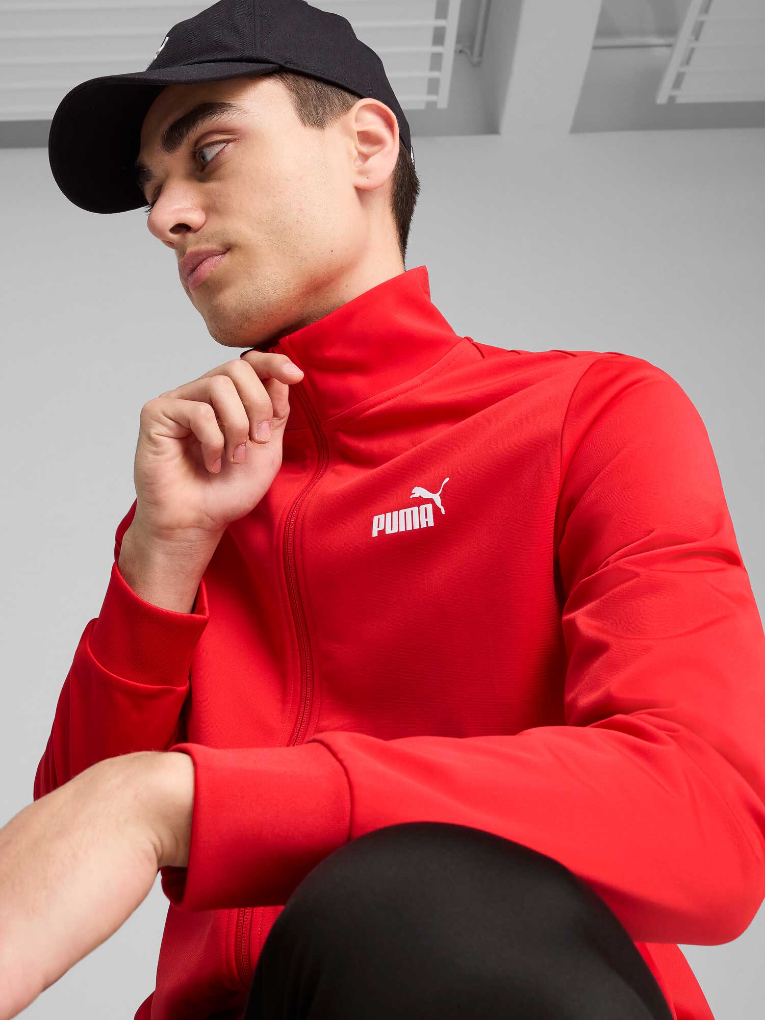 PUMA Спортен екип ESS Poly Suit cl