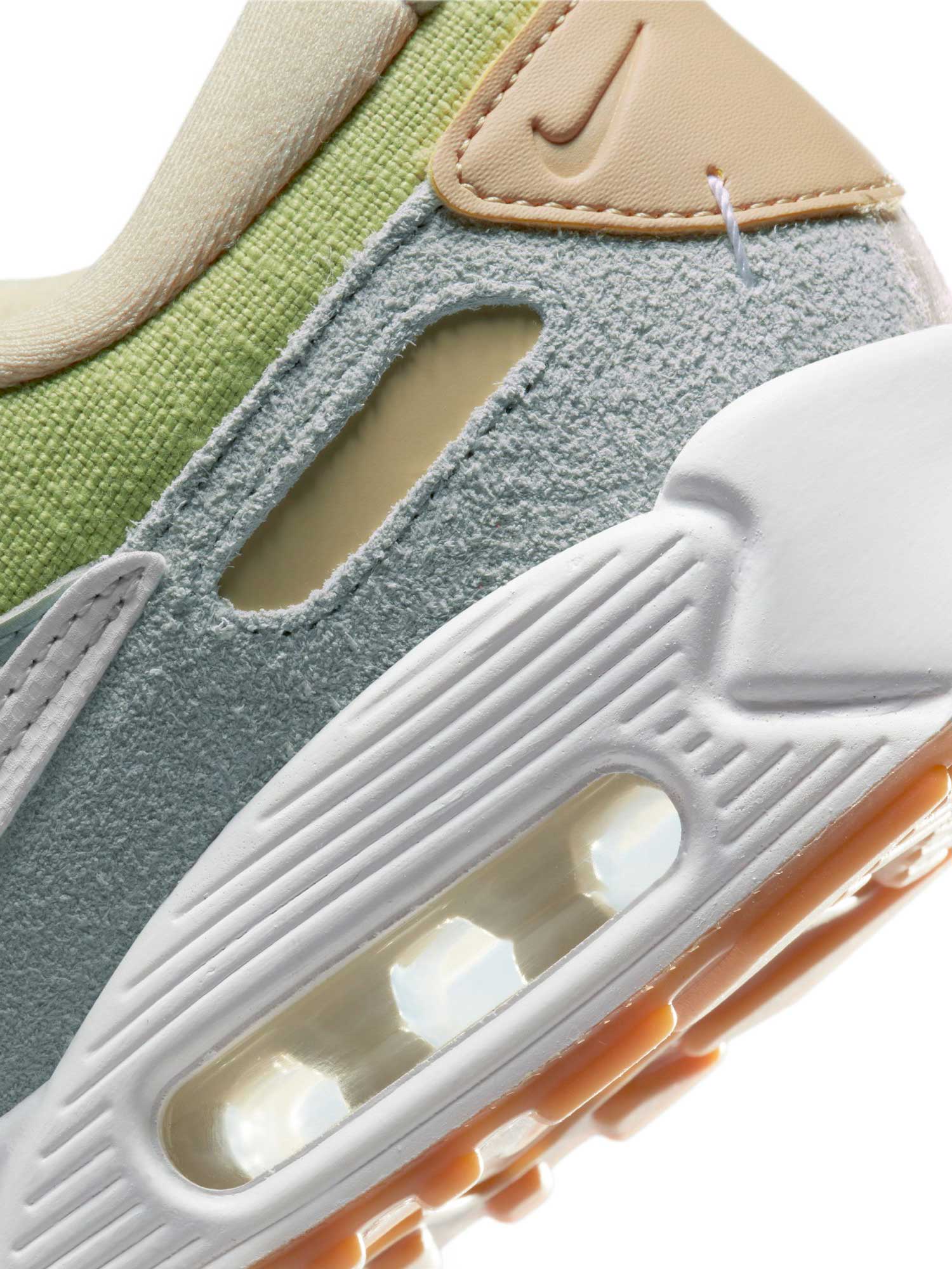 NIKE Обувки W AIR MAX 90 FUTURA