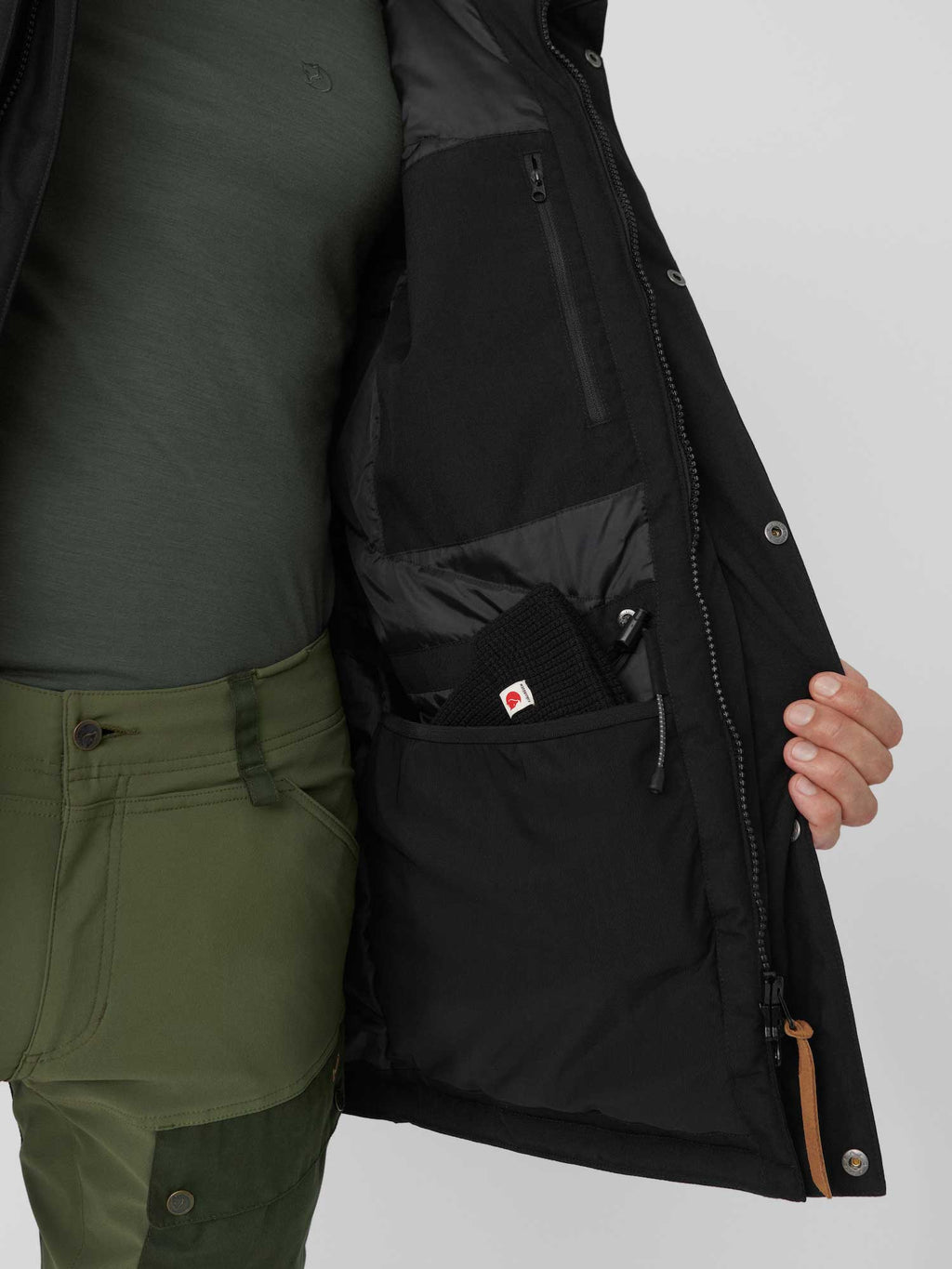 FJALLRAVEN Яке Nuuk Parka M