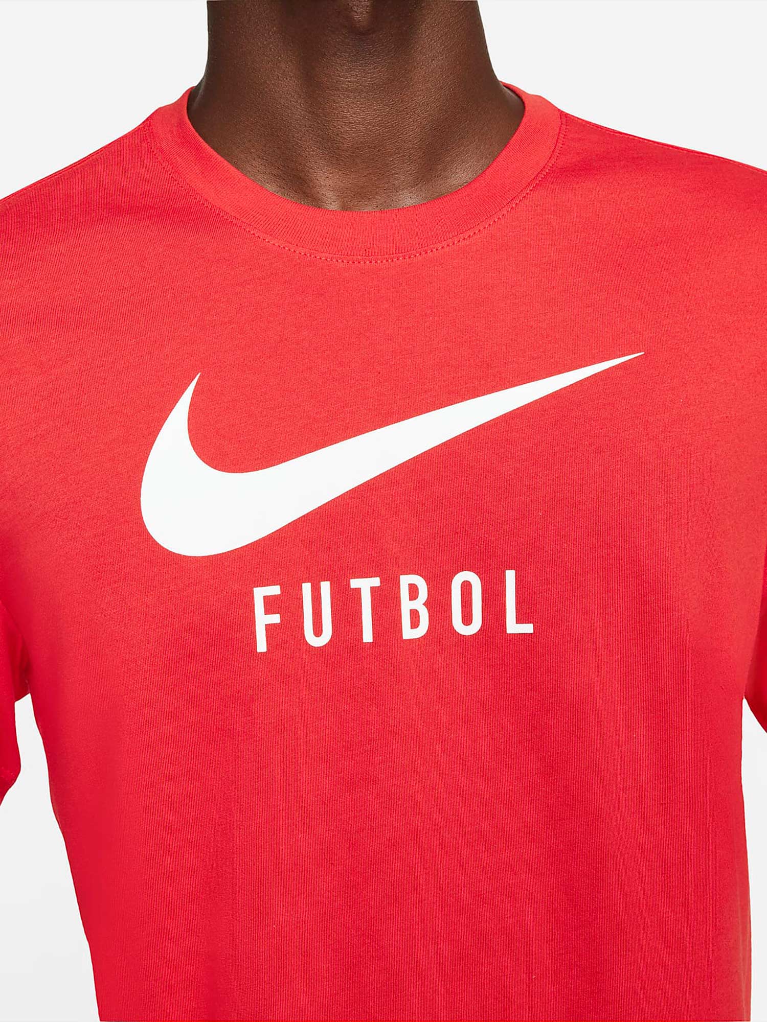 NIKE Тениска M SWSH FTBL SCCR