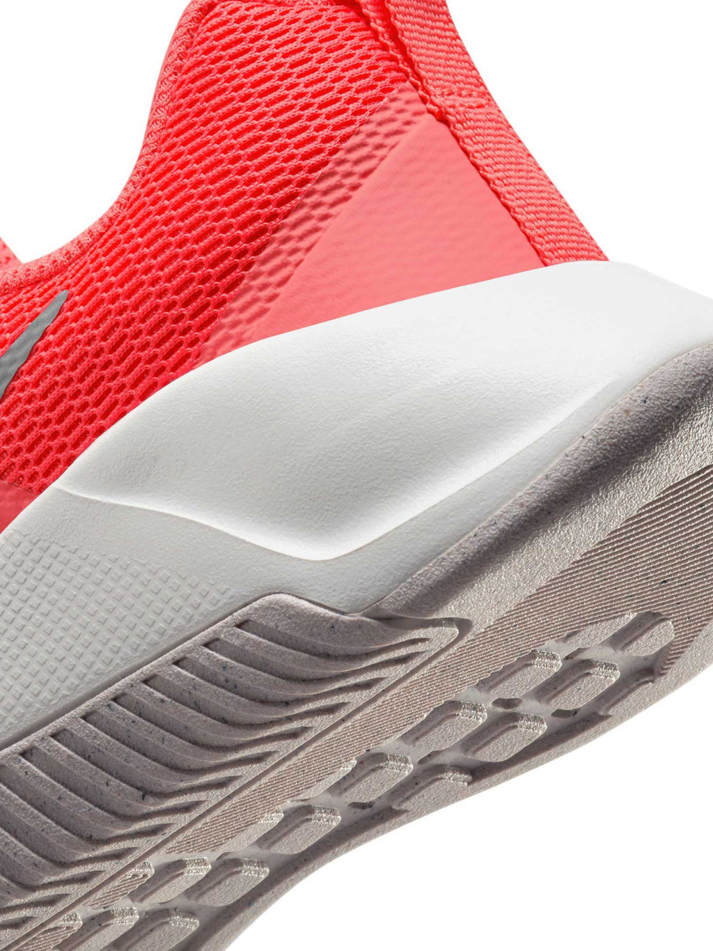 NIKE Обувки W MC TRAINER 3