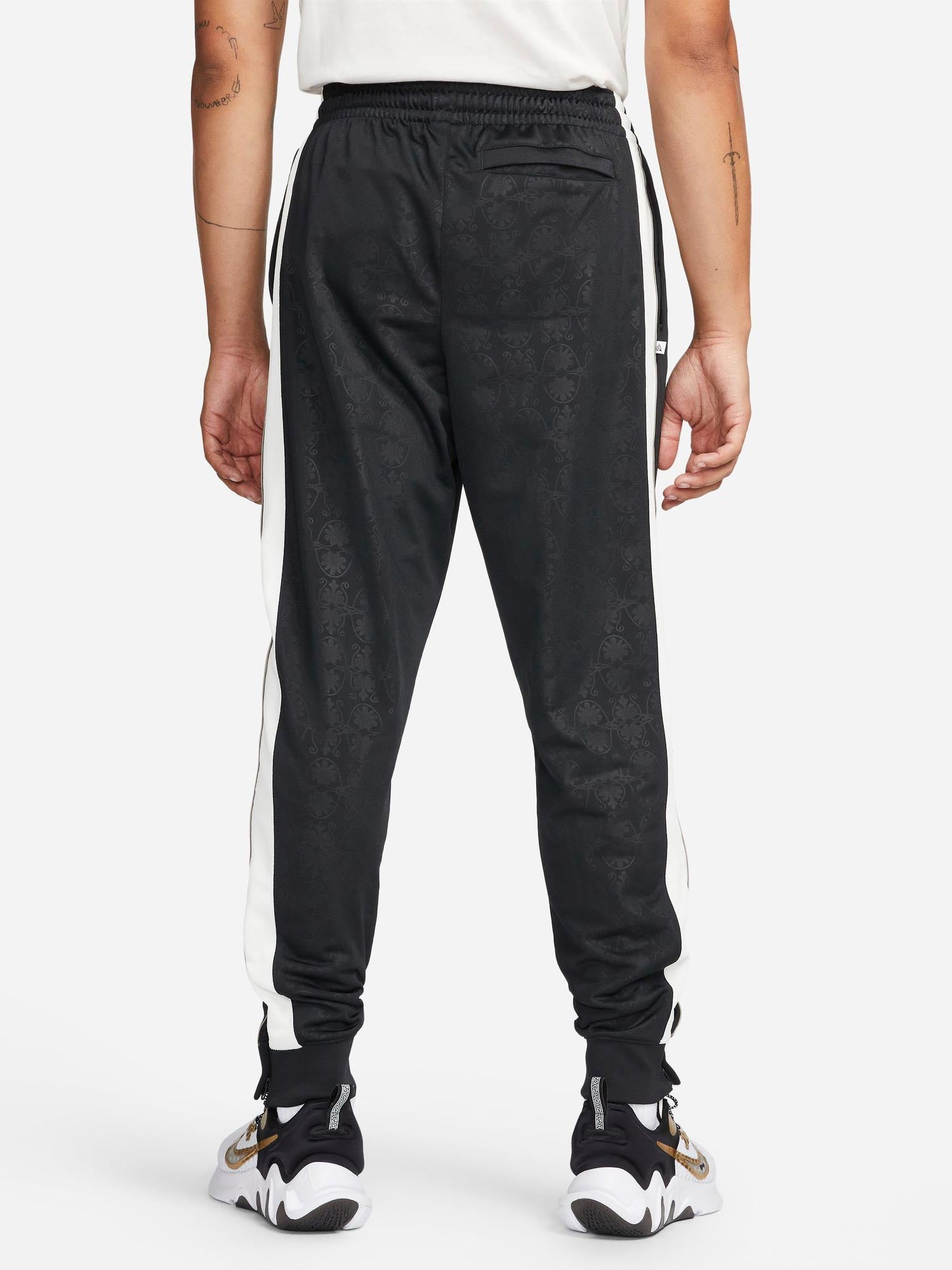 NIKE Спортно долнище GIANNIS M NK LWT