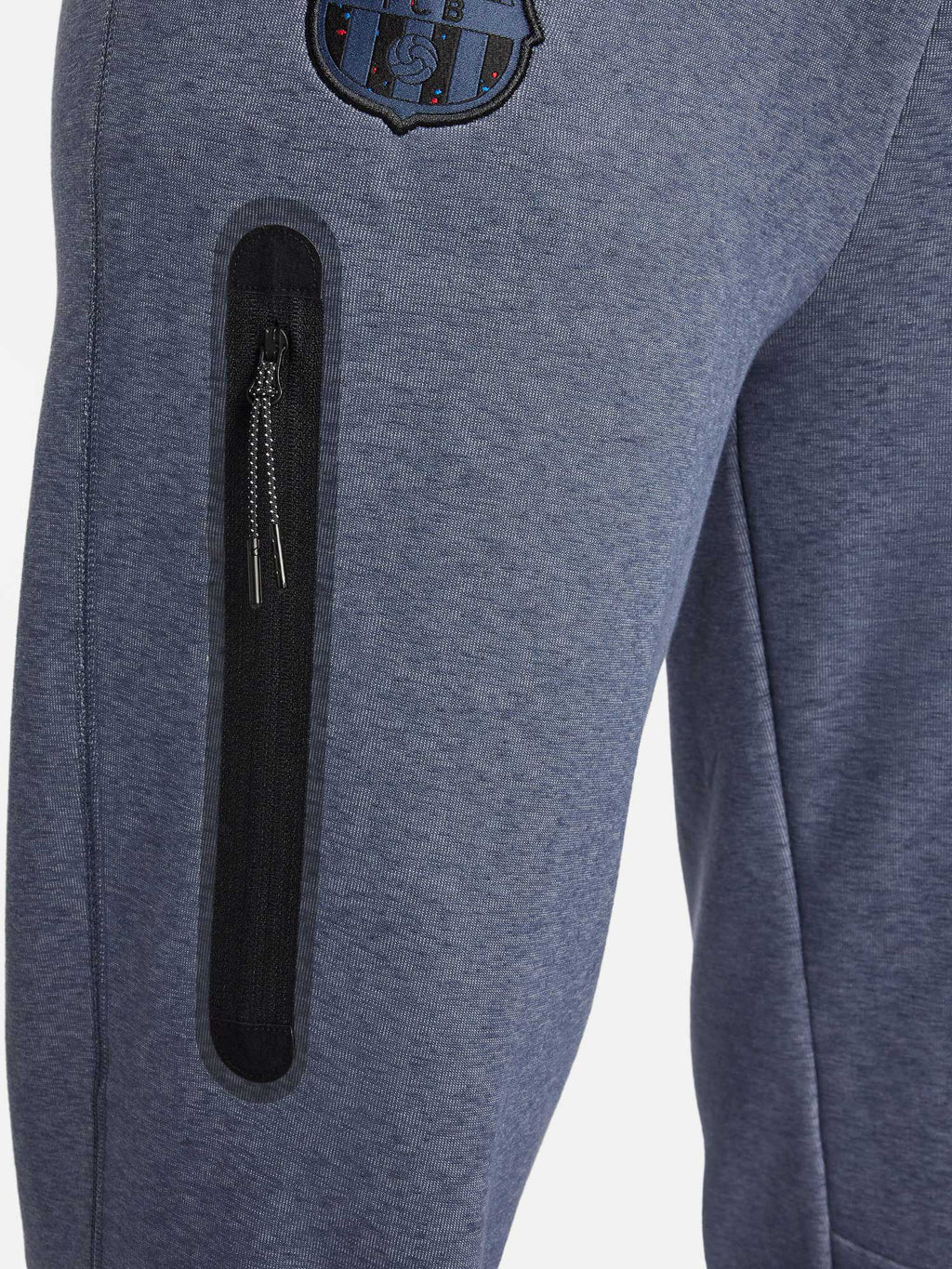 NIKE Спортно долнище FCB WNSW TCHFLC ESSNTLHRPNT 3R