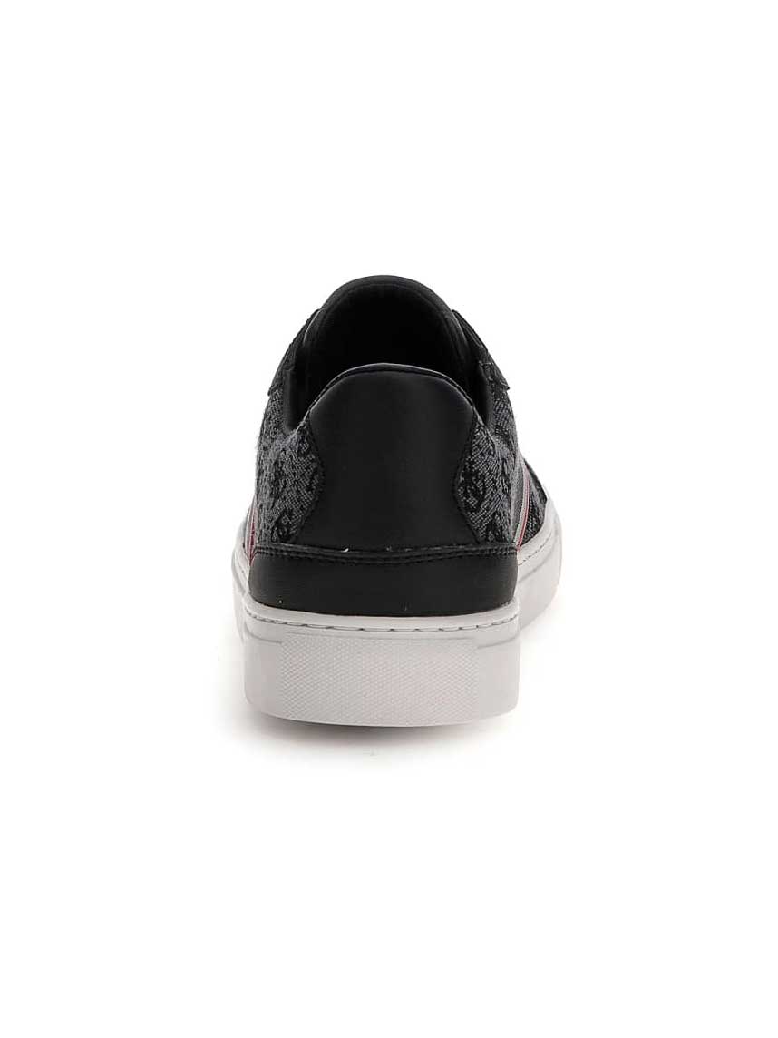 GUESS Обувки TODI II