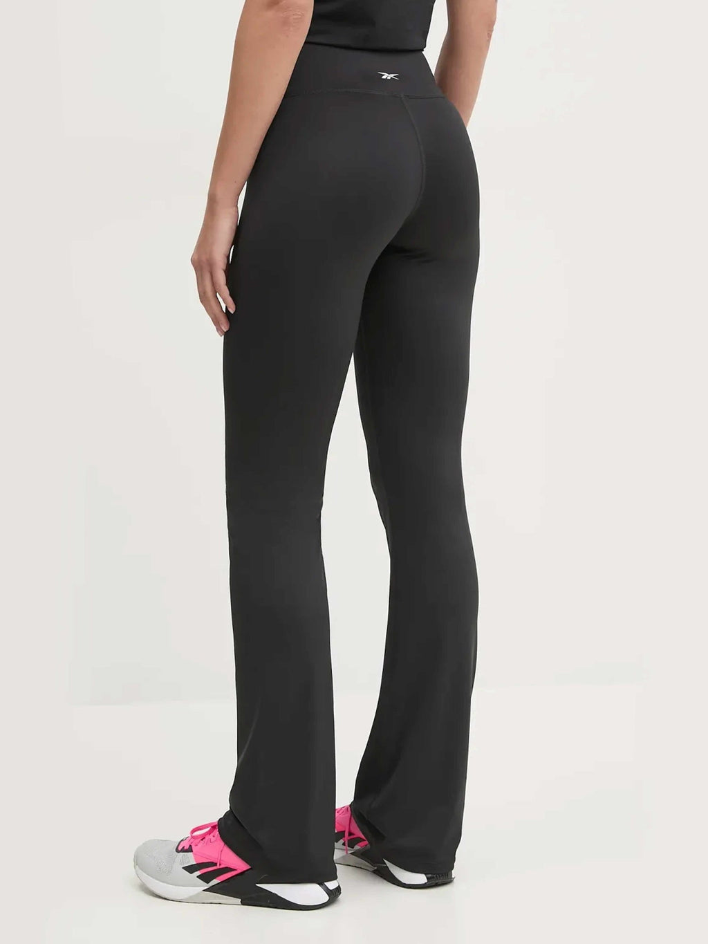 REEBOK Спортно долнище ID TRAIN HR BOOTCUT