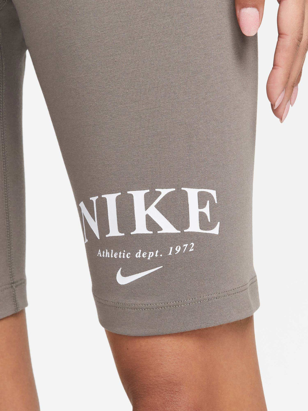 NIKE Клин W MR SHORT GFX