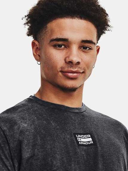 UNDER ARMOUR Тениска ELEVATED CORE WASH SS