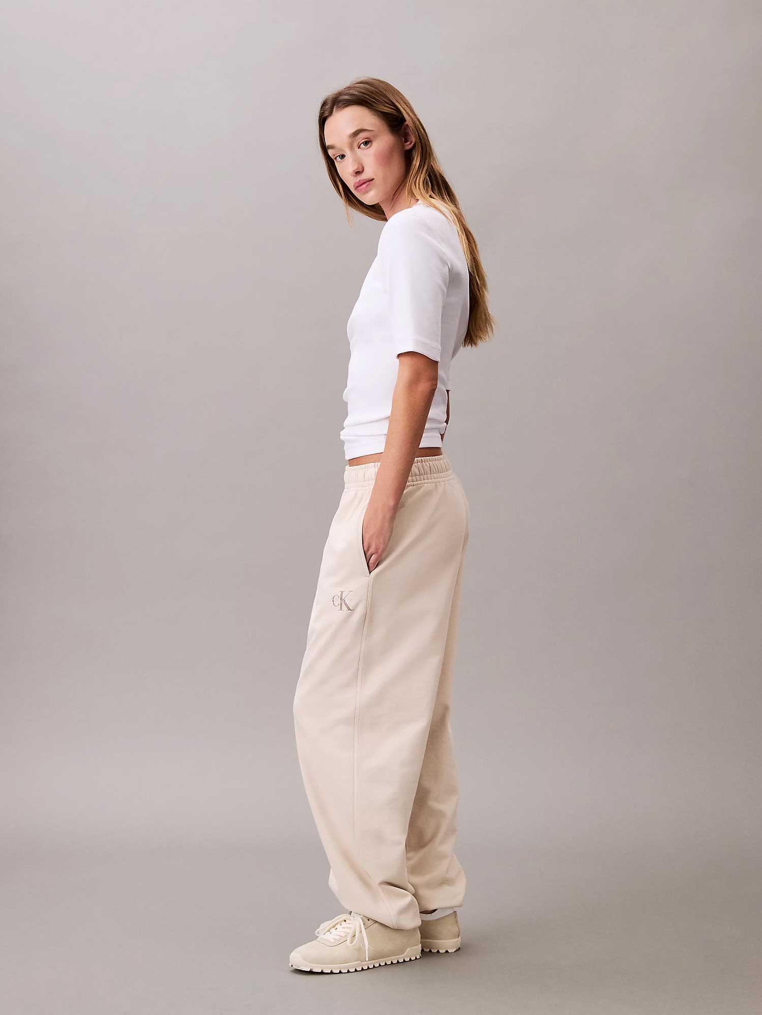 Calvin Klein Jeans Спортно долнище MONOLOGO FRENCH TERRY JOGGER