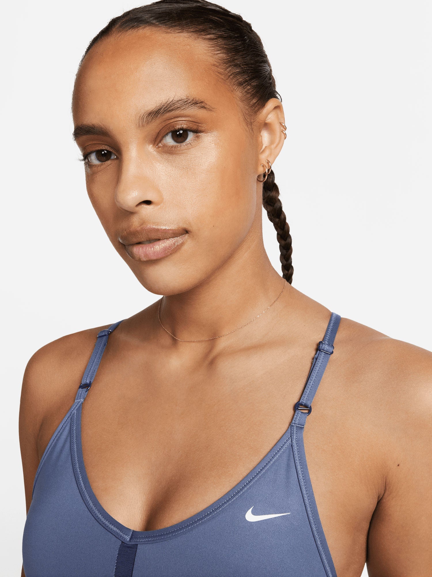 NIKE Спортен сутиен W NK INDY V-NECK BRA