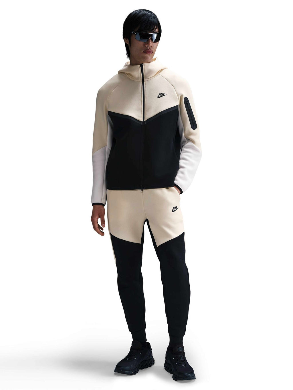 NIKE Суитшърт M NK TCH FLC FZ WR HOODIE