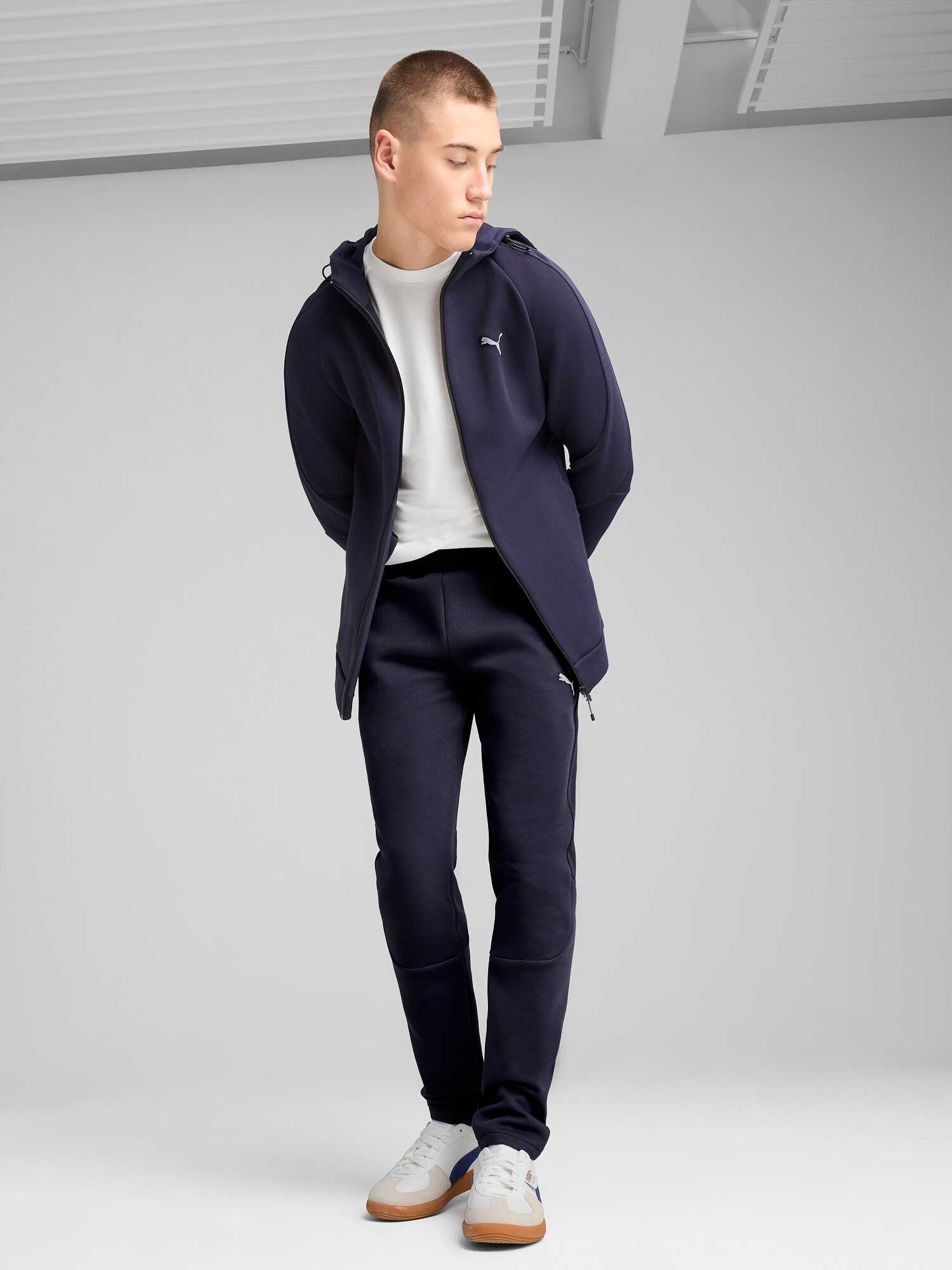 PUMA Спортно долнище EVOSTRIPE Pants DK op