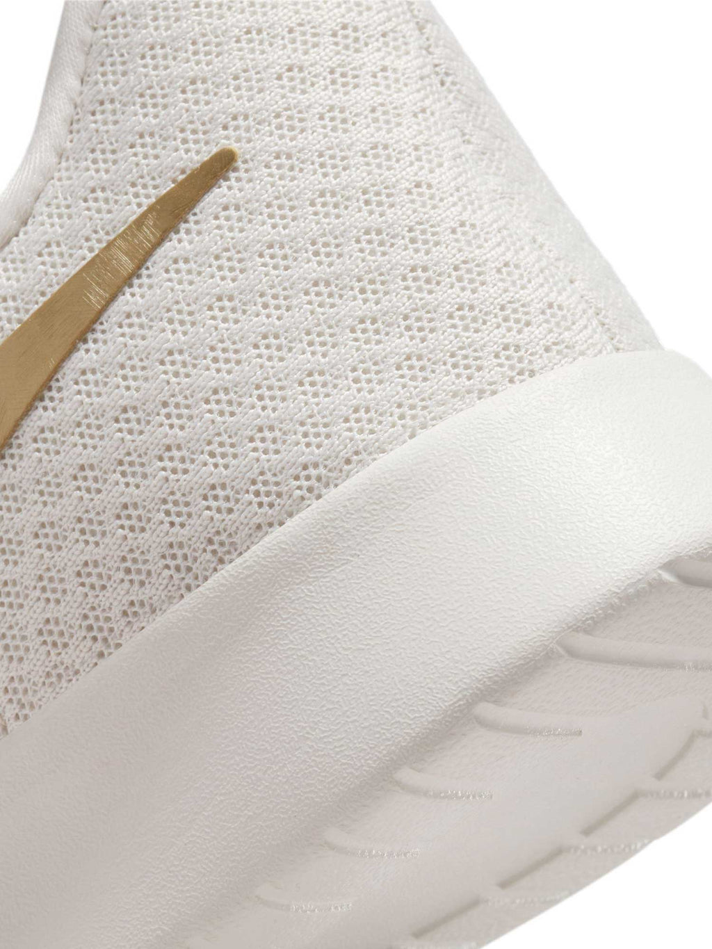 NIKE Обувки WMNS TANJUN FLYEASE