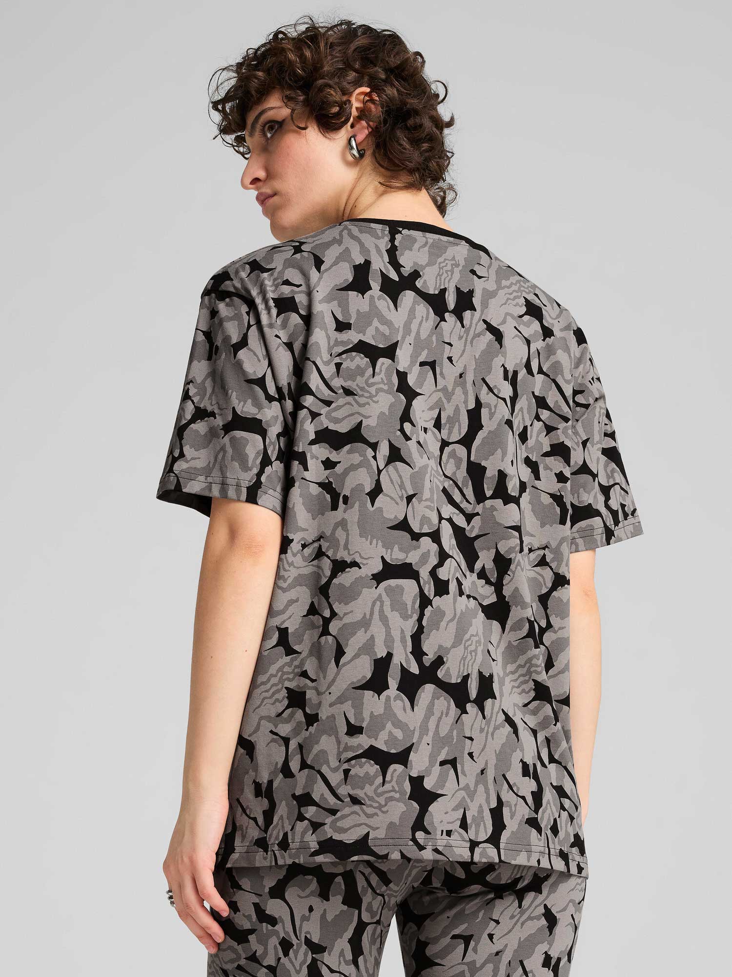 PUMA Тениска ESS NATURE 2.0 AOP Tee