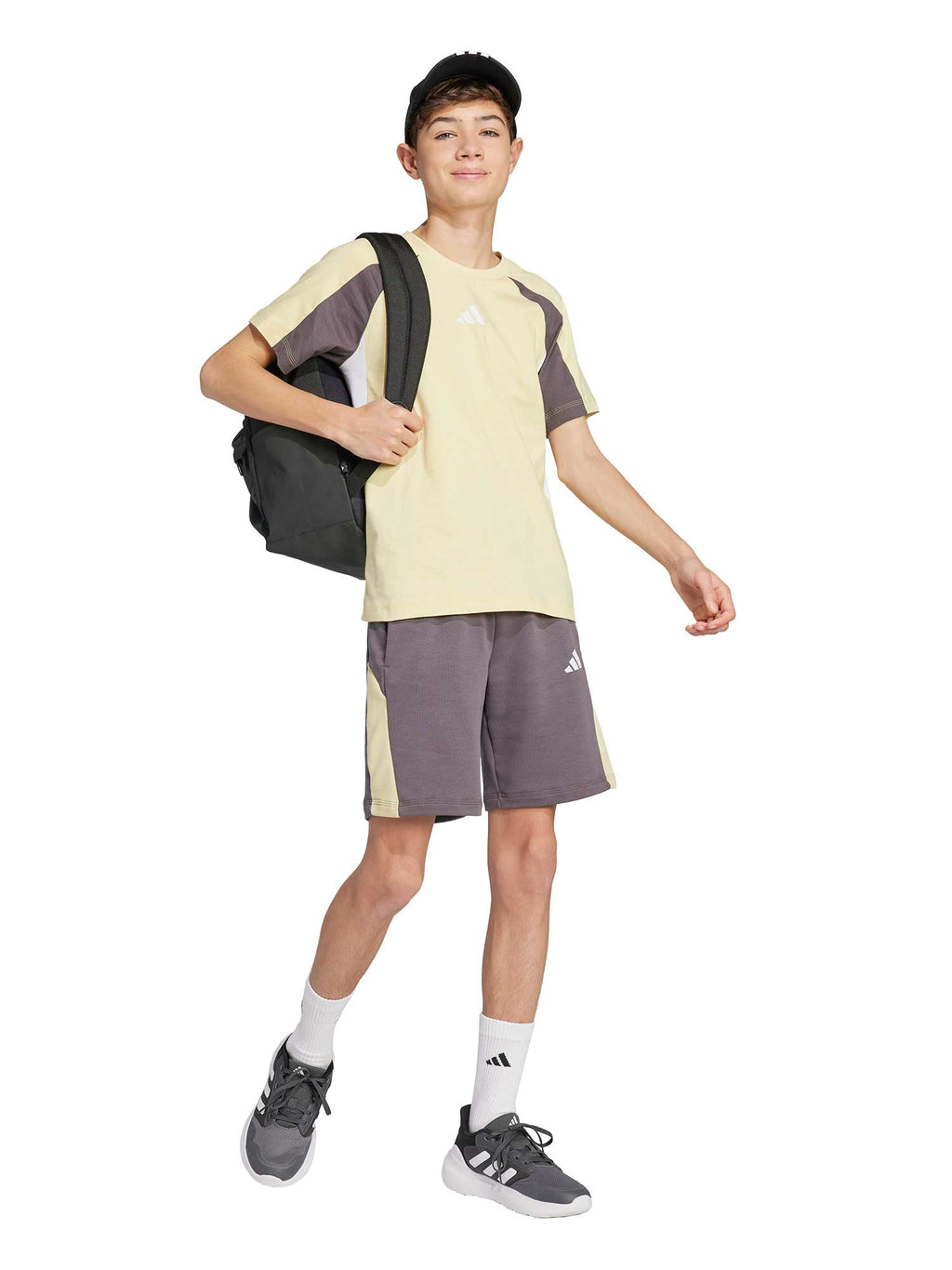 ADIDAS SPORTSWEAR Къси панталони Seasonal Essentials Colorblock
