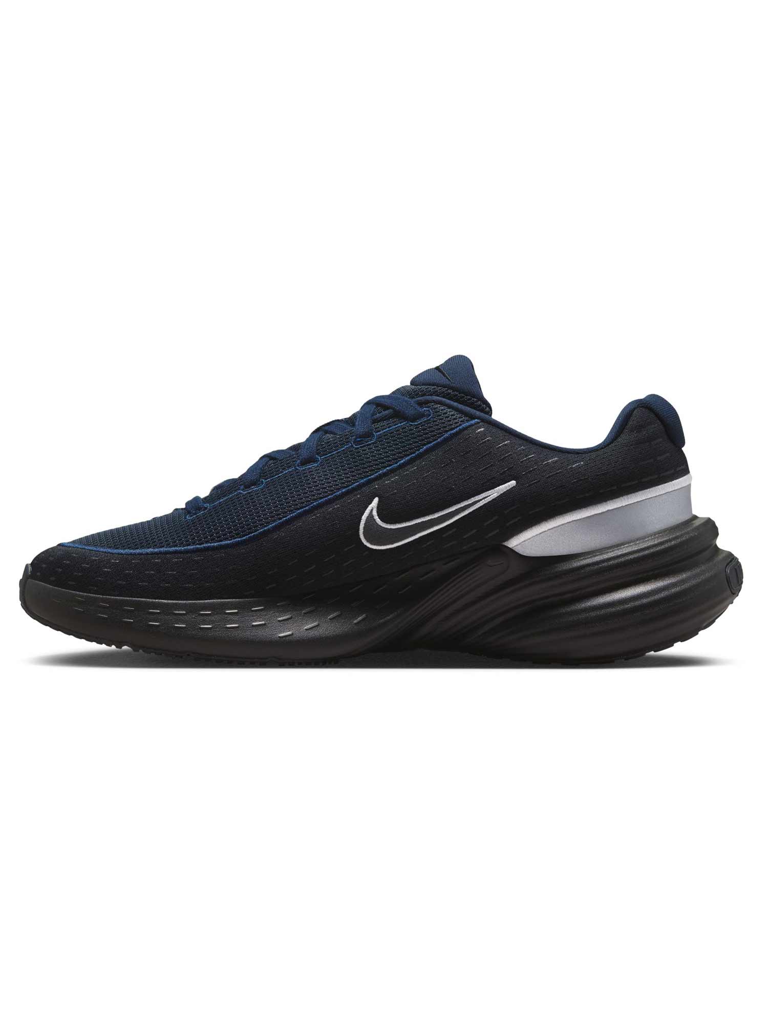 NIKE Обувки UPLIFT SC SE