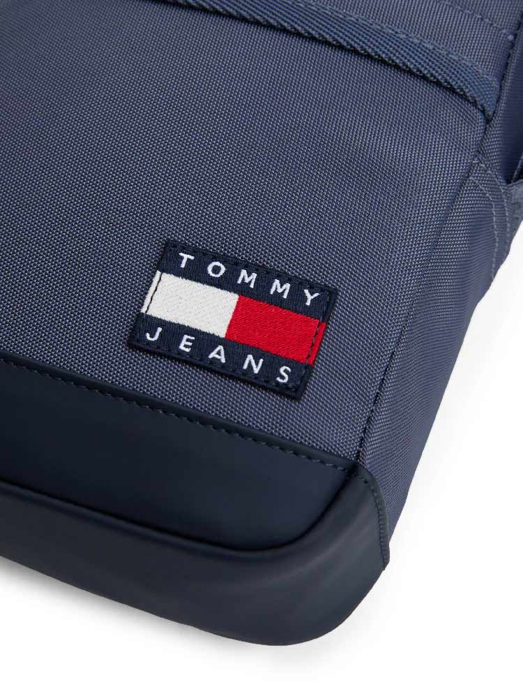 TOMMY JEANS Чанта TJM ESS DAILY REPORTER