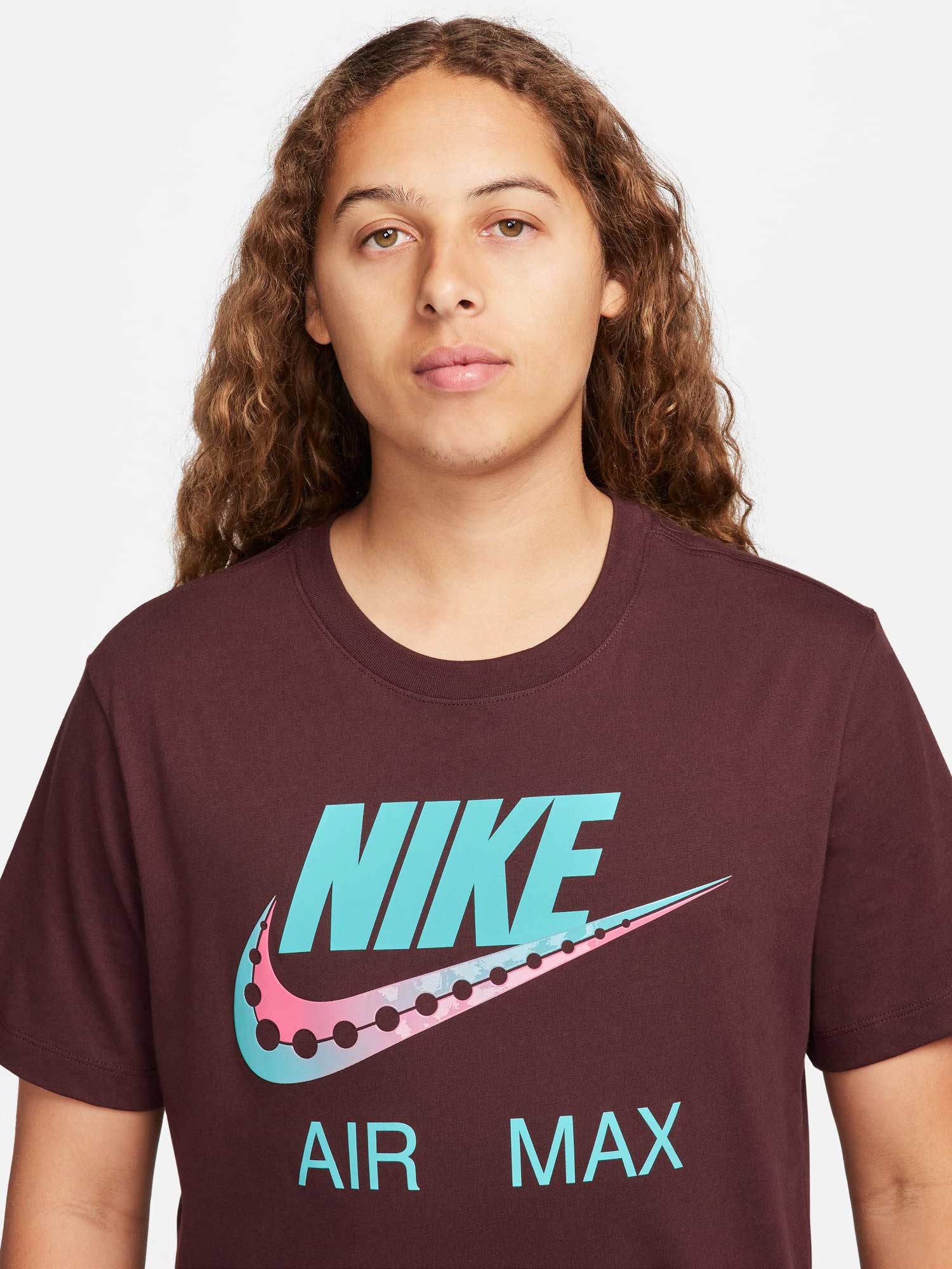 NIKE Тениска U NSW TEE AM DAY FUTURA