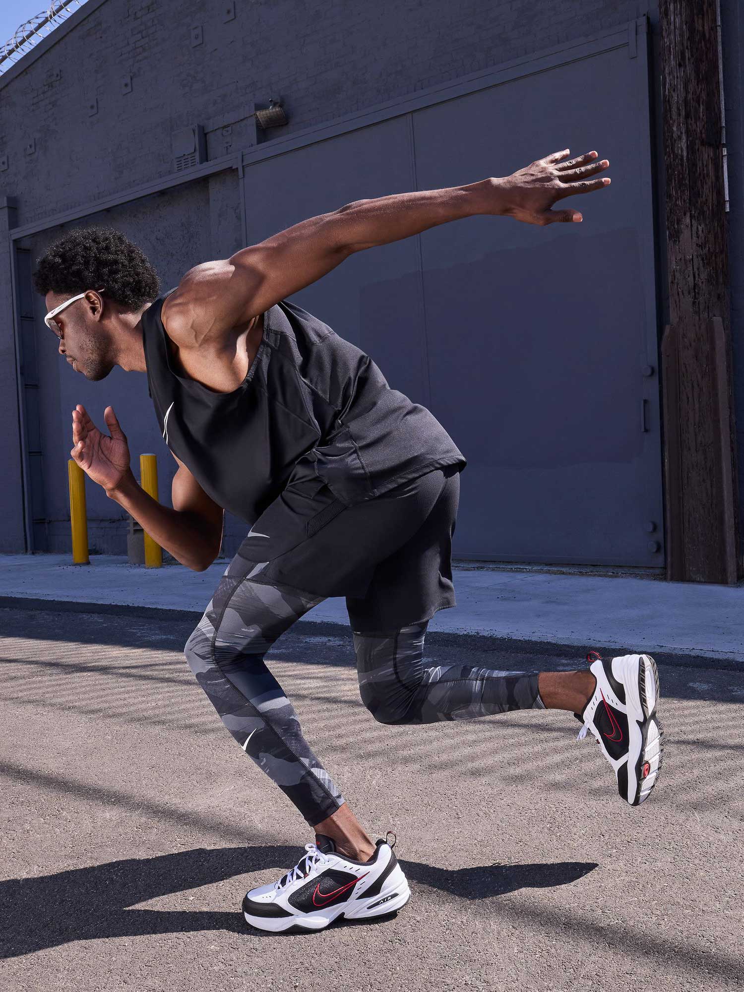 NIKE Обувки AIR MONARCH IV