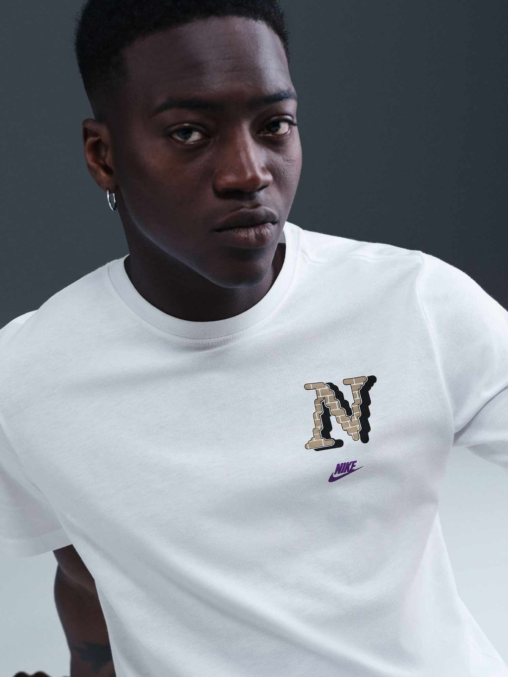 NIKE Тениска M NSW TEE CLUB NEO VARSITY