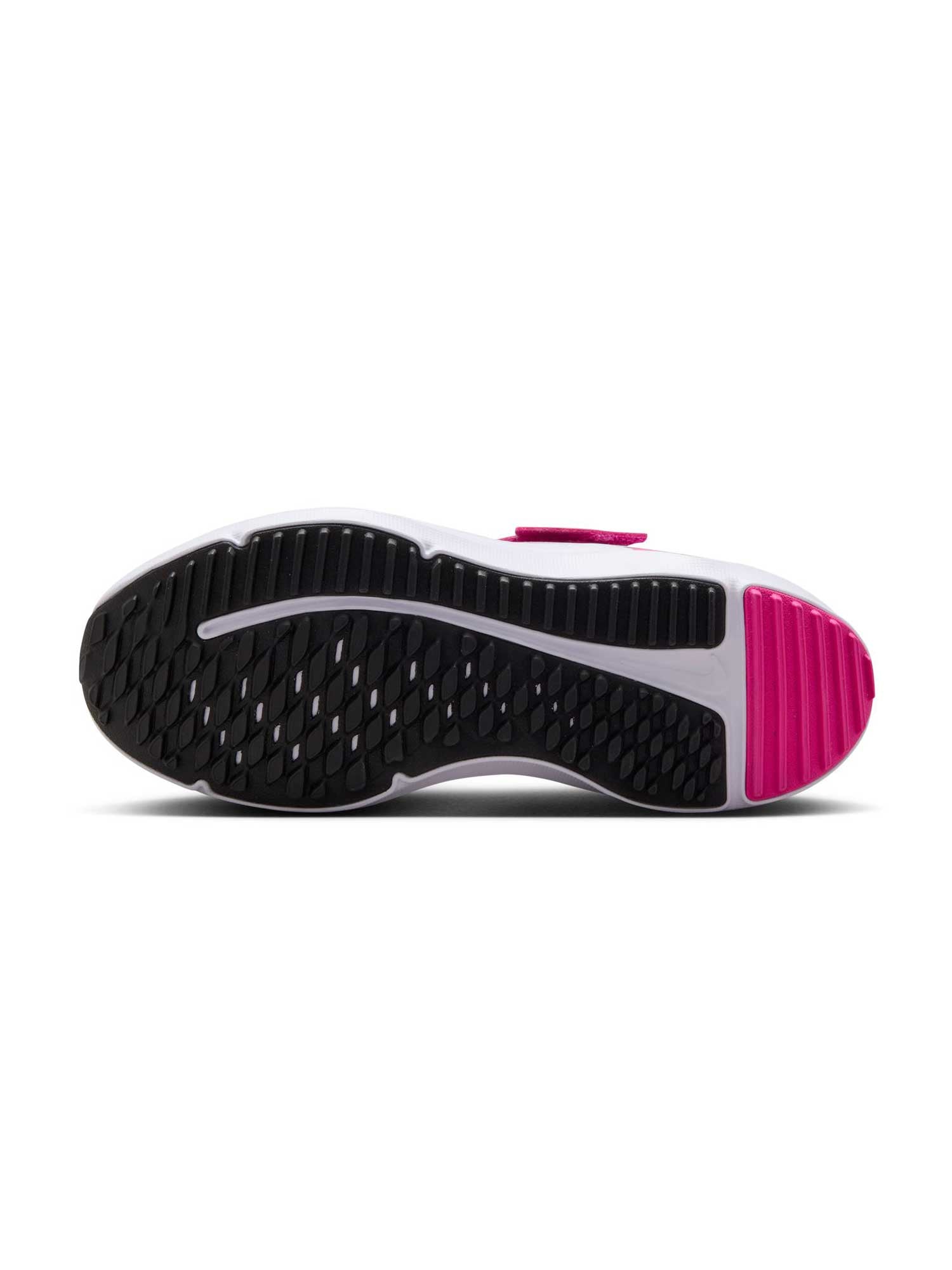 NIKE Обувки COSMIC RUNNER PSV