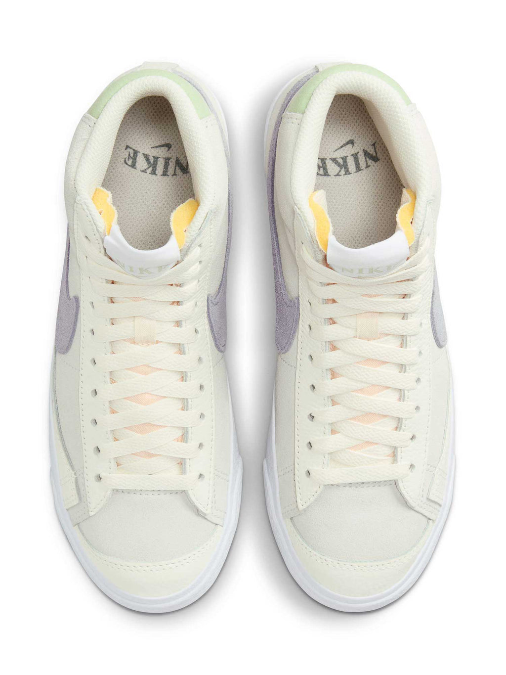 NIKE Обувки WMNS BLAZER MID 77