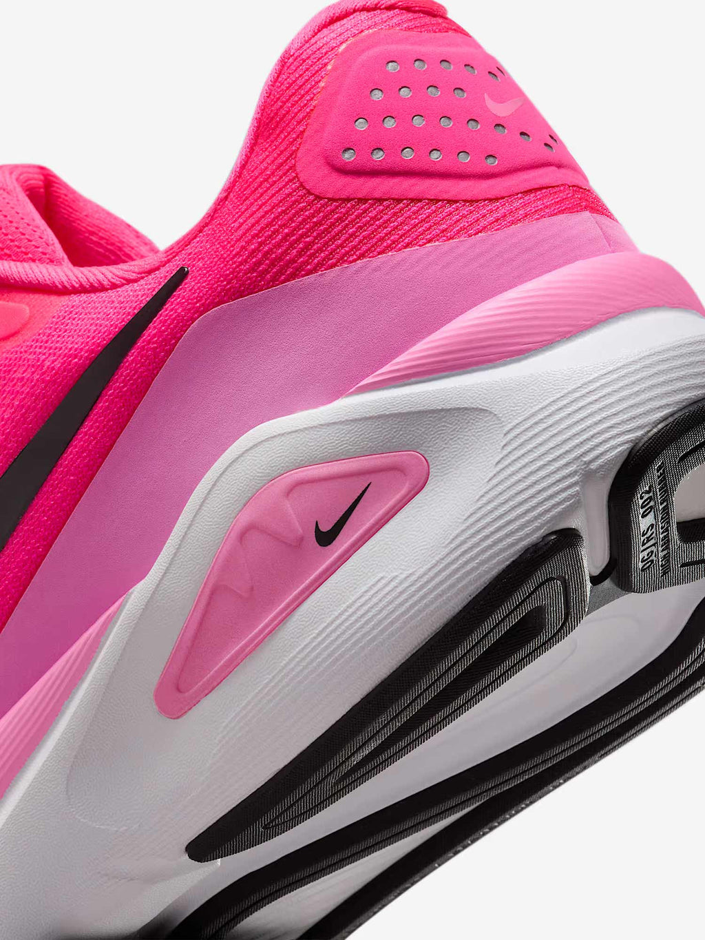 NIKE Обувки W STRUCTURE 26