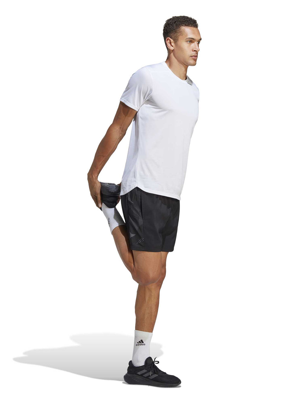 ADIDAS PERFORMANCE Къси панталони Own the Run Seasonal