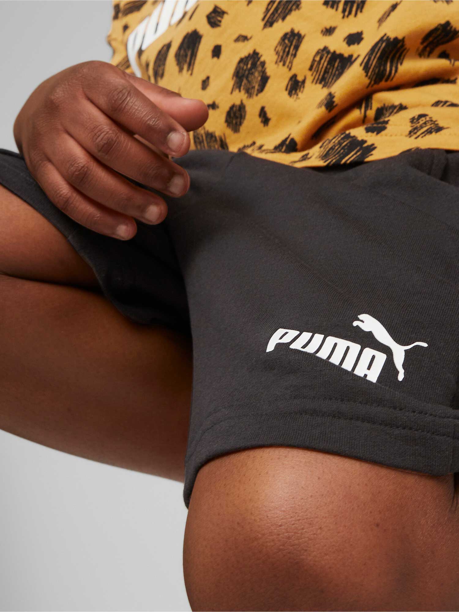 PUMA Къси панталони ESS+ MATES TR