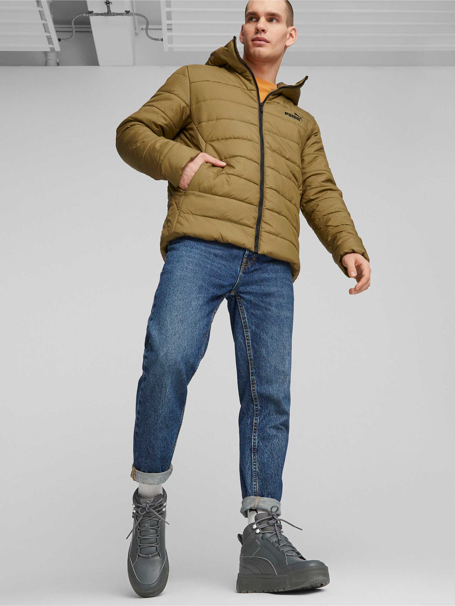 PUMA Яке ESS Hooded Padded