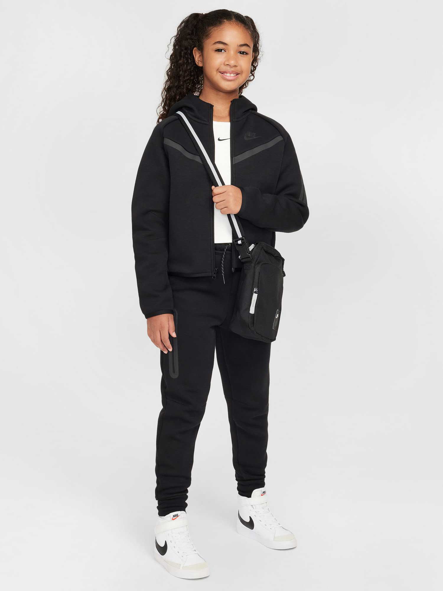 NIKE Суитшърт G NSW TCH FLC HD FZ LS - PD