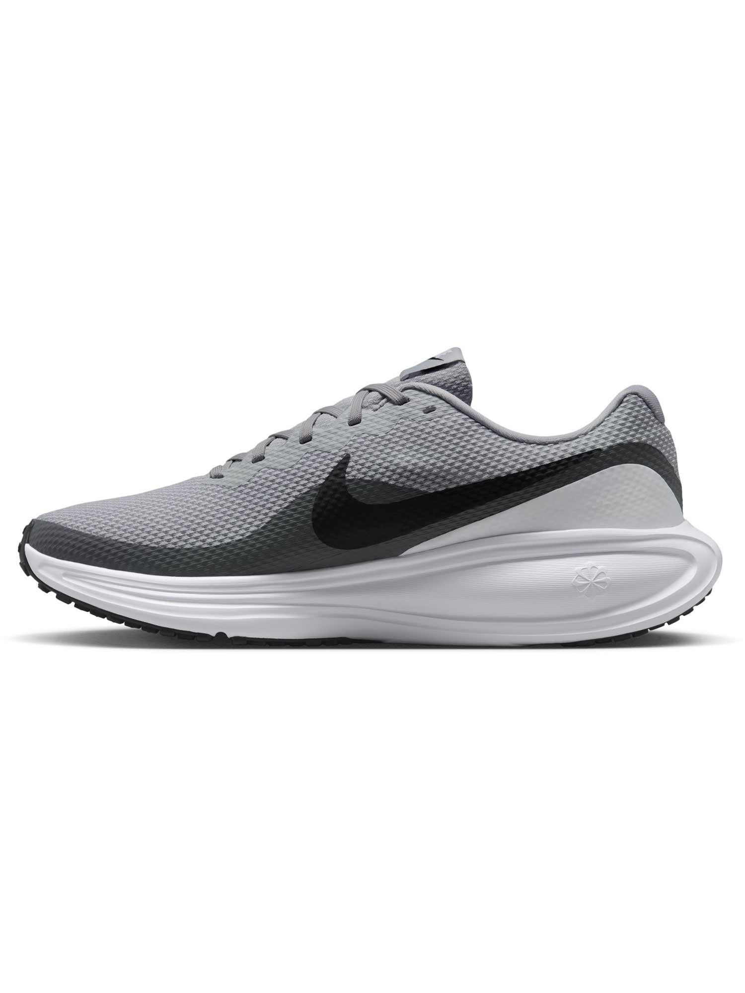NIKE Обувки REVOLUTION 8