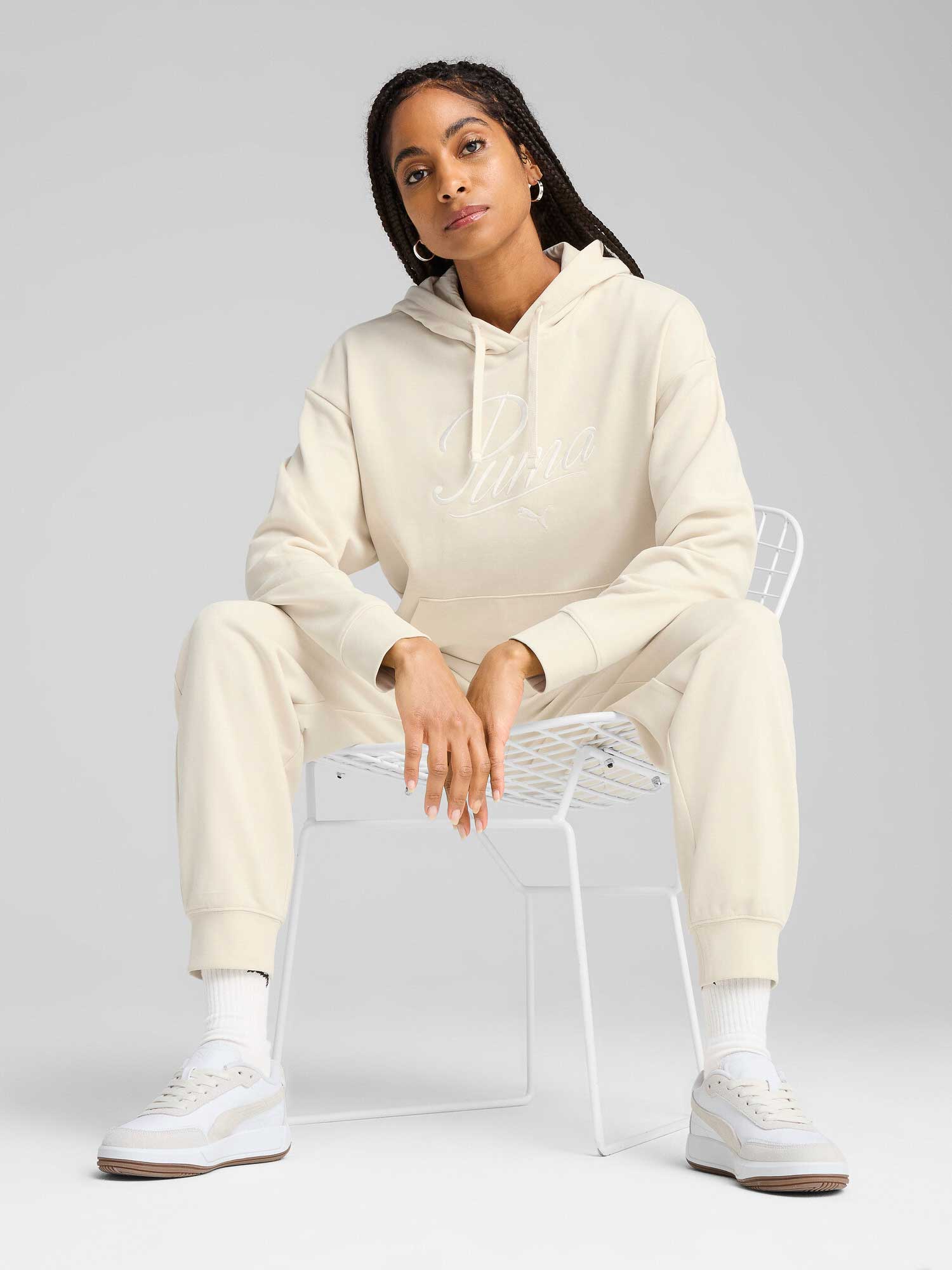 PUMA Суитшърт ESS SCRIPT Hoodie TR
