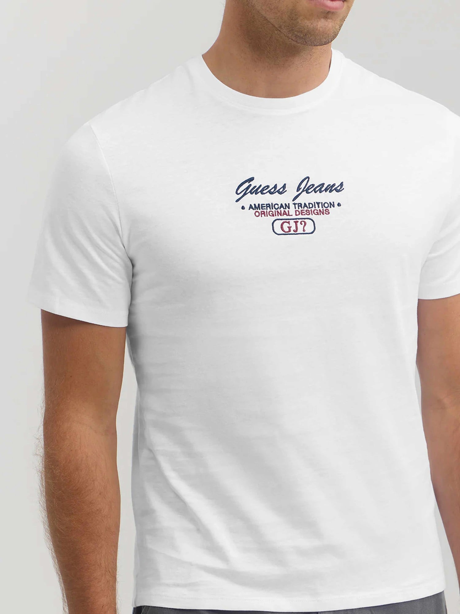 GUESS JEANS Тениска GJ SS CN SLIM SCRIPT TEE