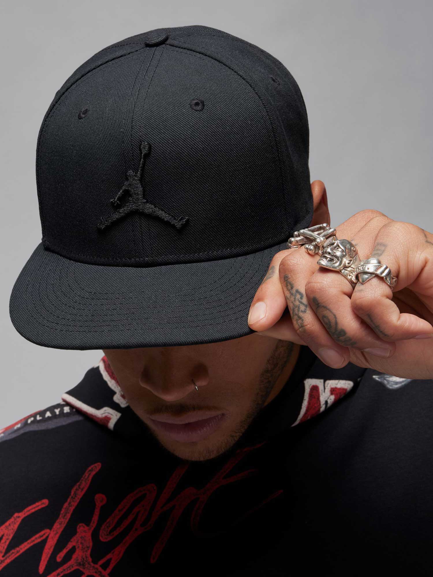 JORDAN Шапка U J PRO CAP S FB JUMPMAN