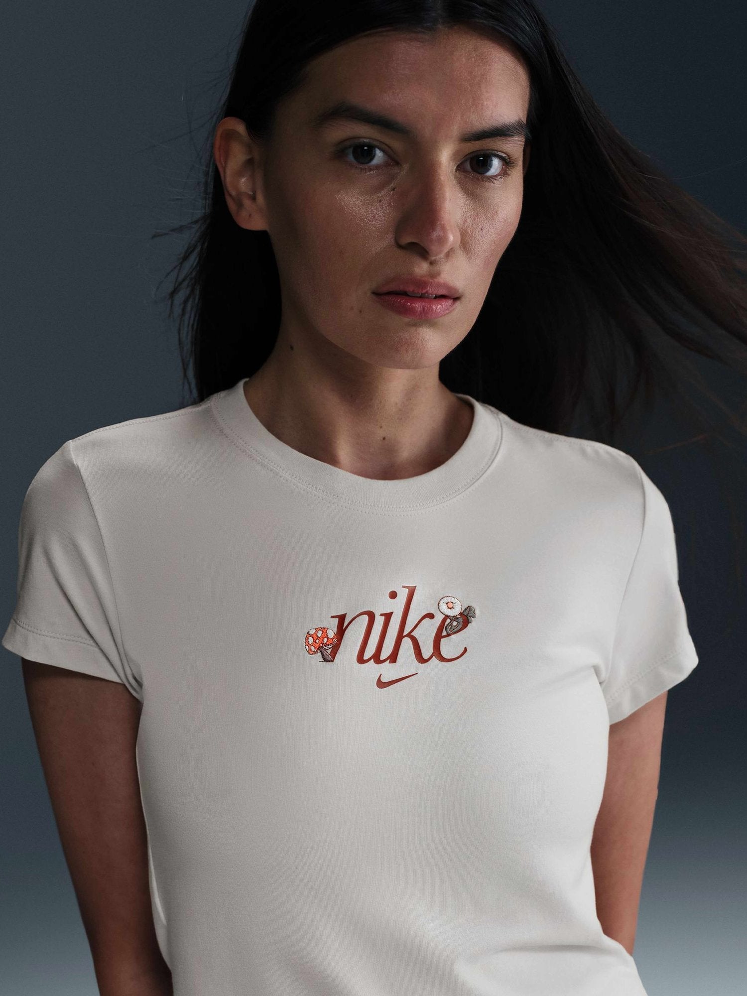 NIKE Тениска W NSW NK CHLL KNIT TEE EDAY