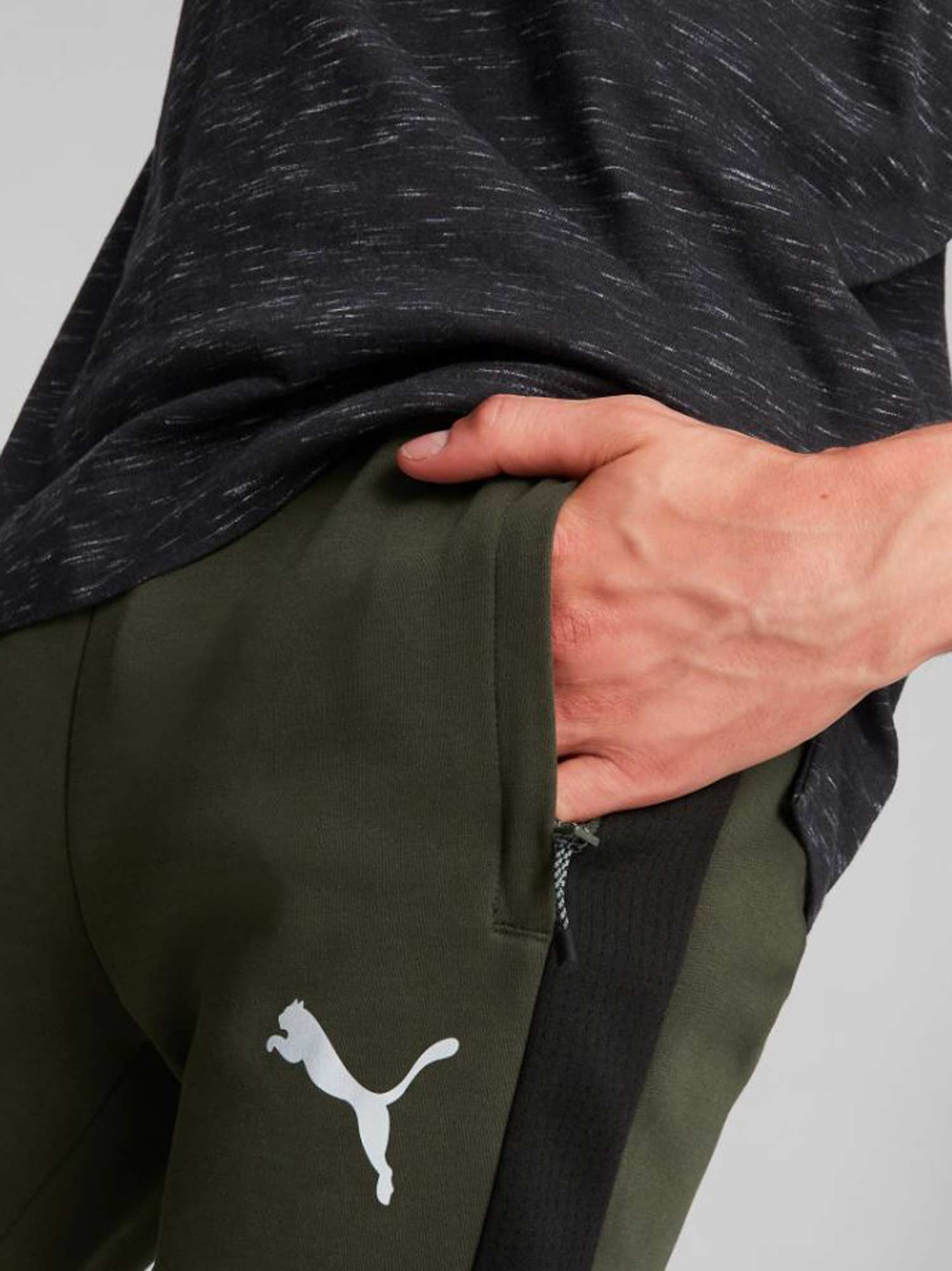 PUMA Спортно долнище Evostripe