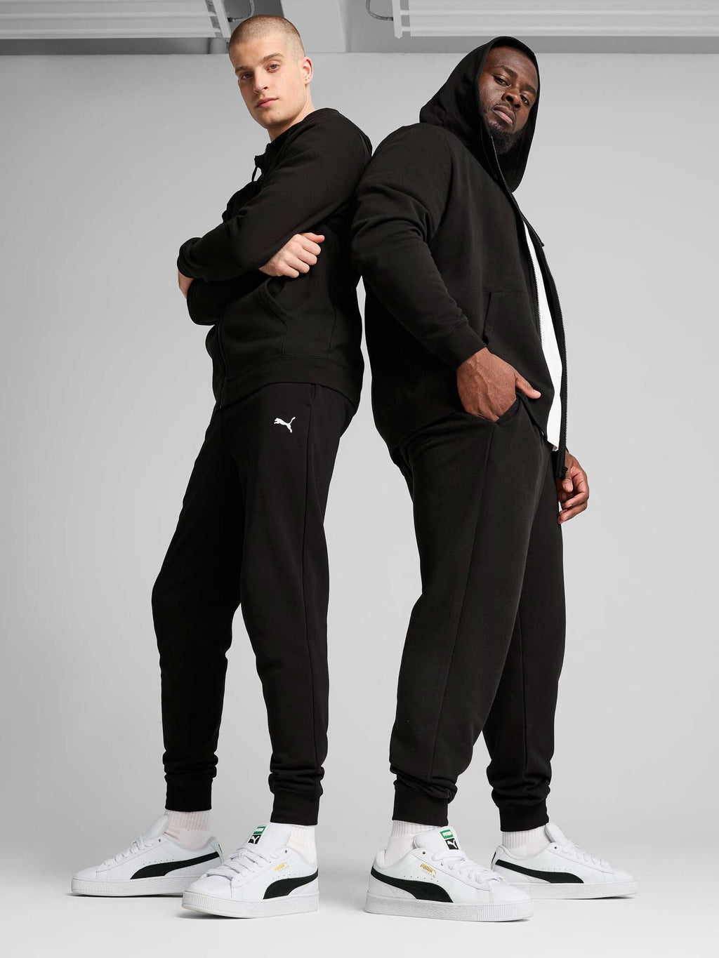PUMA Спортно долнище ESS Logo Sweatpants TR cl