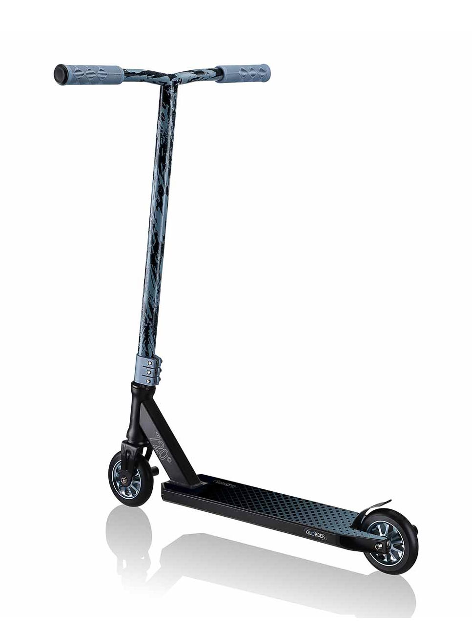 GLOBBER Тротинетка за фрийстайл и скачане GS 720