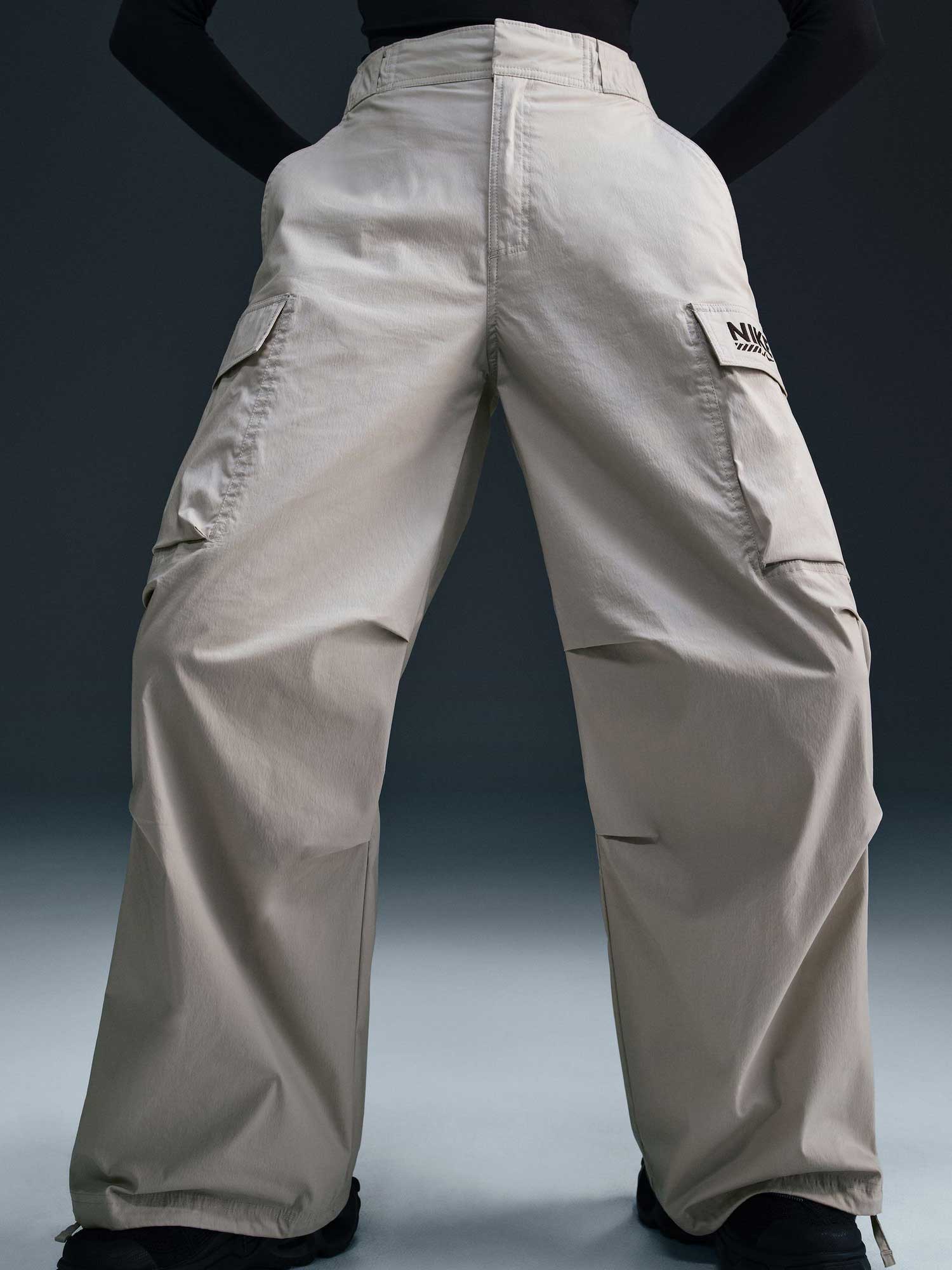 NIKE Спортно долнище W NSW WOVEN OS PANT HR GLS