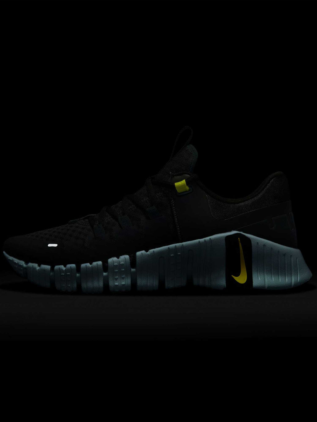 NIKE Обувки FREE METCON 5