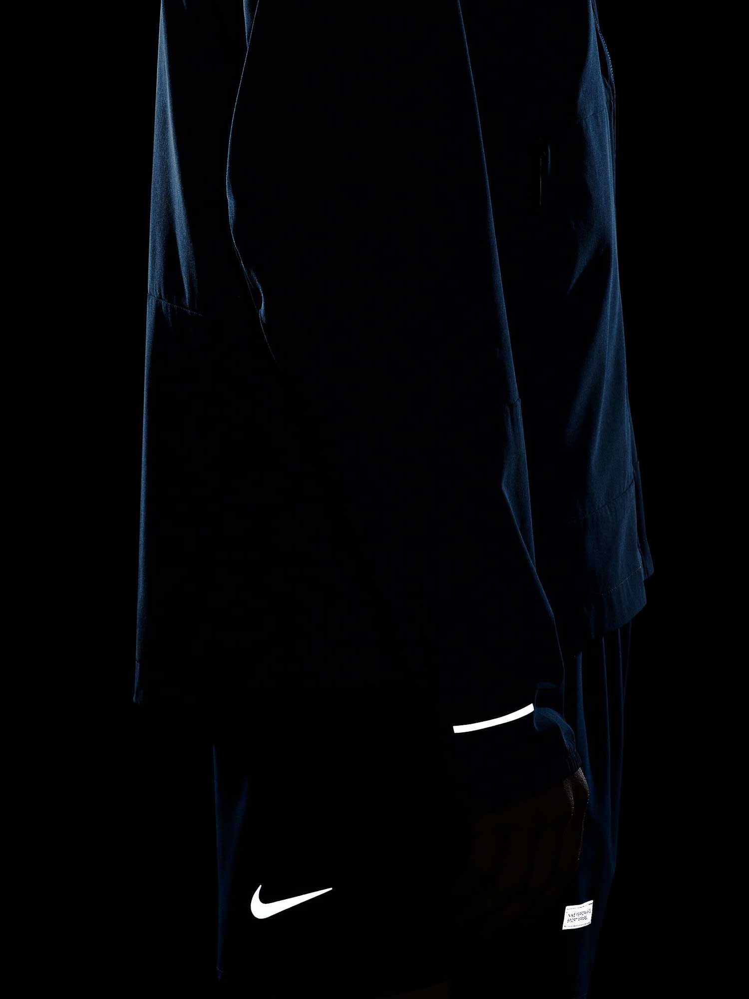 NIKE Ветровка M NK RPL FLSH UNLIMITED HD JKT