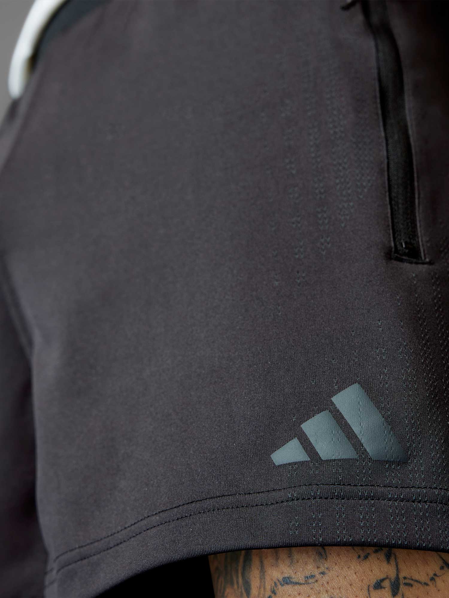 ADIDAS PERFORMANCE Къси панталони Airchill Shorts