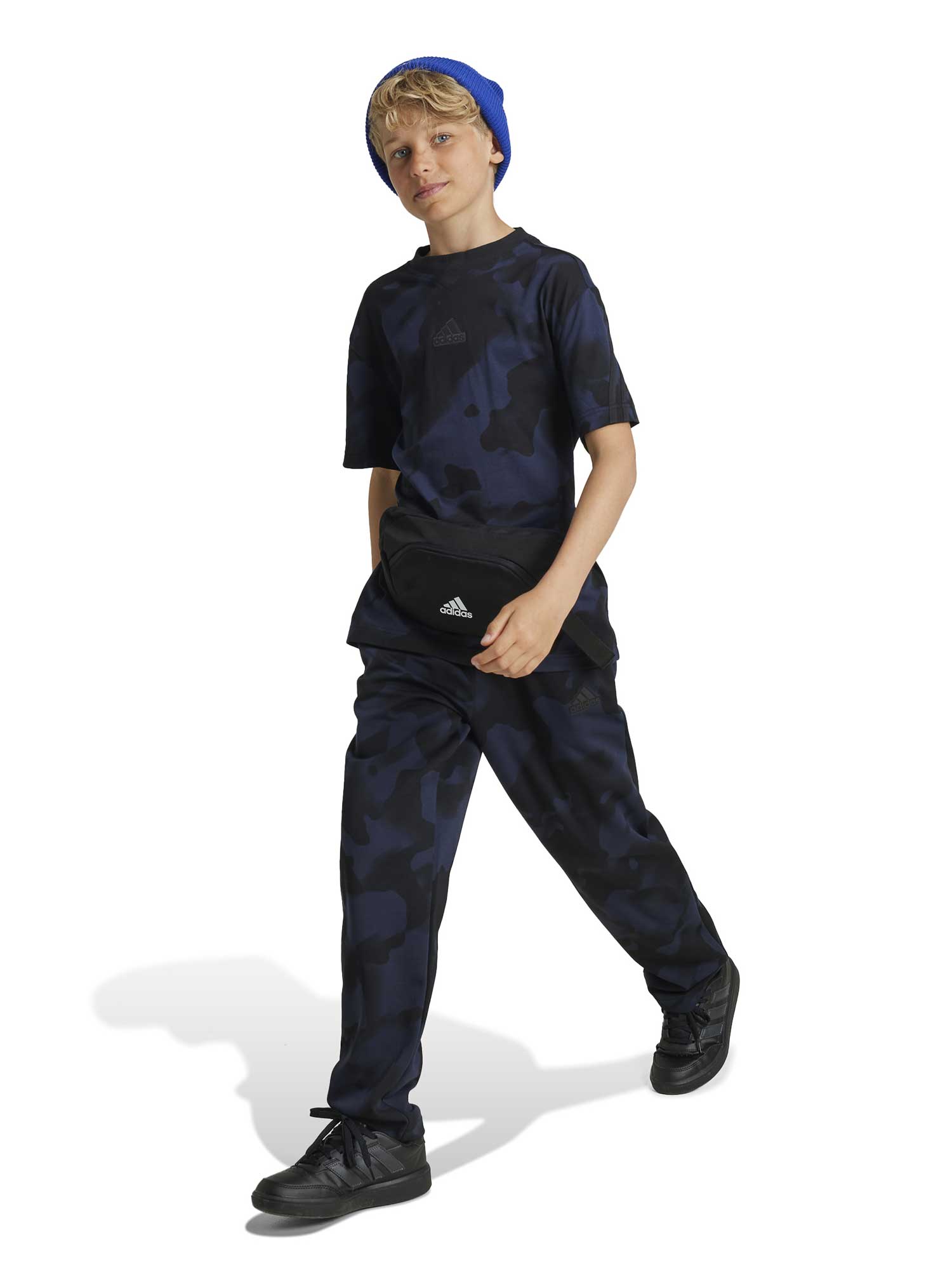 ADIDAS SPORTSWEAR Спортно долнище Future Icons Camo Printed