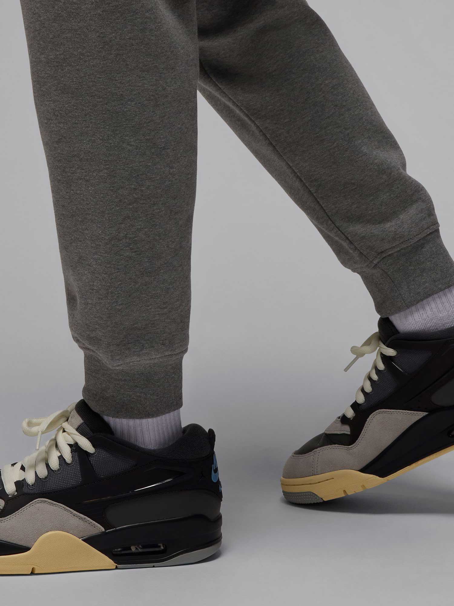JORDAN Спортно долнище M J ESS JD AIR STRCH FLC PANT