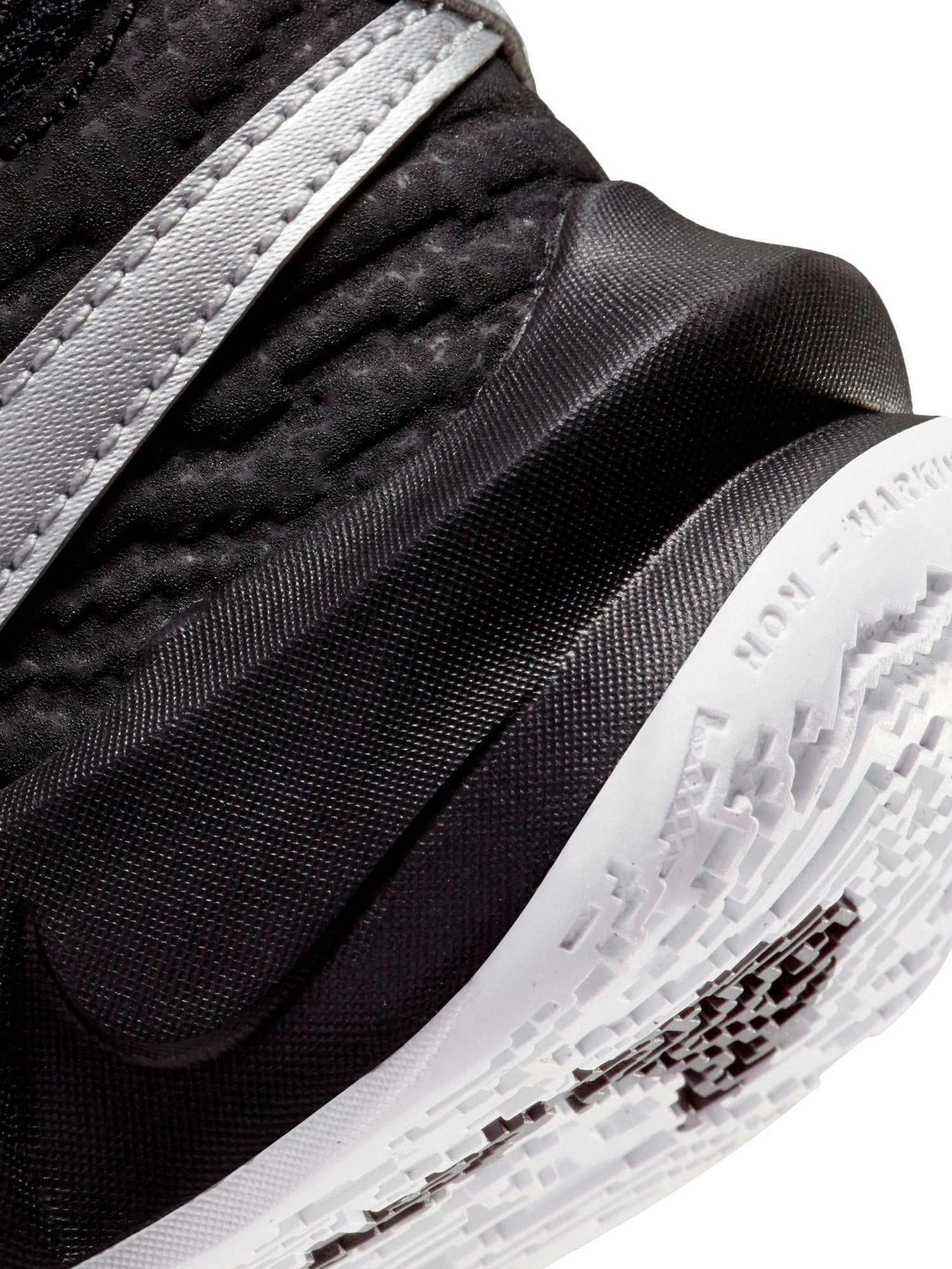 NIKE Обувки TEAM HUSTLE D 10 PS