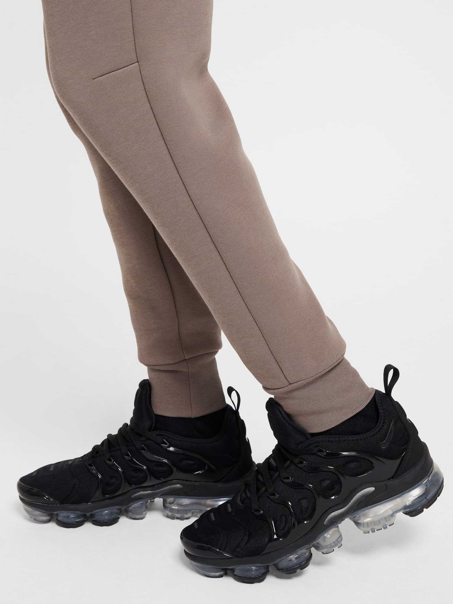 NIKE Спортно долнище G NSW TCH FLC JGGR - PD