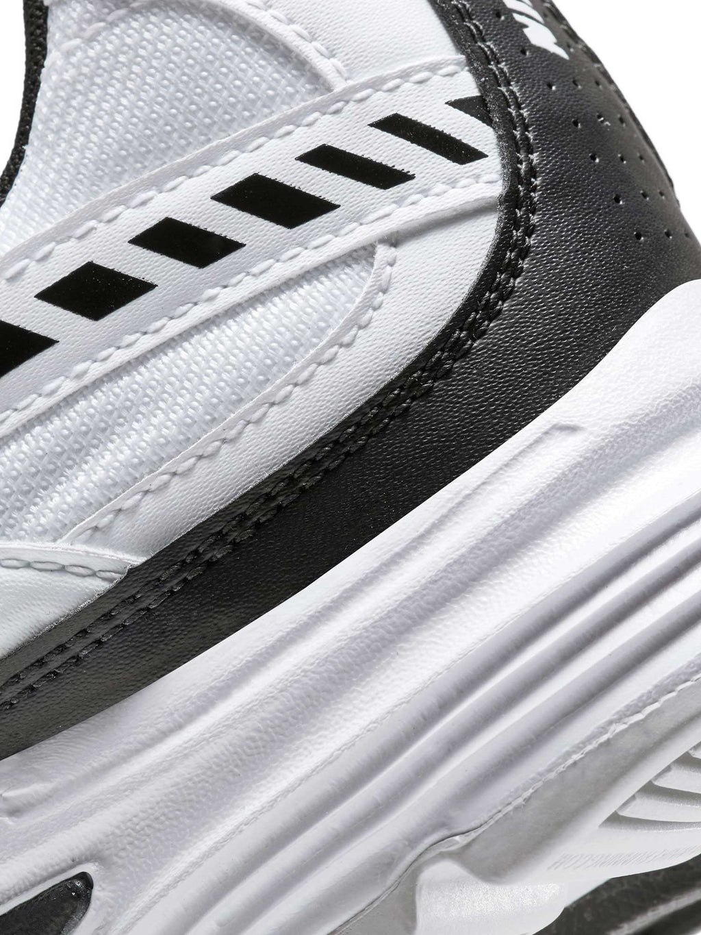 NIKE Обувки INITIATOR